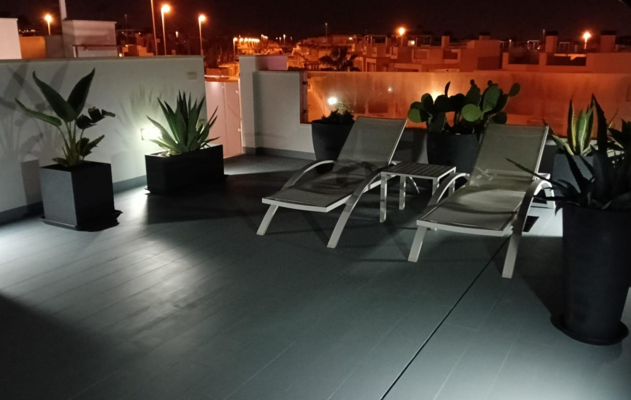 Resale - Villa de Lujo - Orihuela Costa - Lomas de Cabo Roig