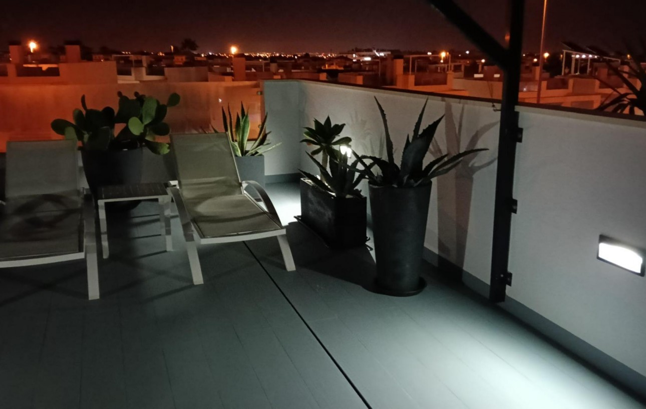 Resale - Villa de Lujo - Orihuela Costa - Lomas de Cabo Roig