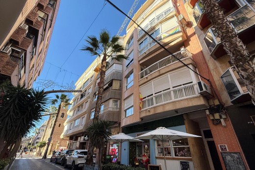 Resale - Piso - Torrevieja - Centro