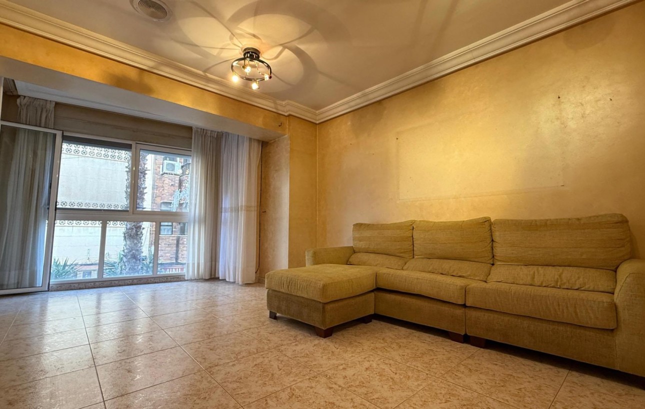 Resale - Piso - Torrevieja - Centro