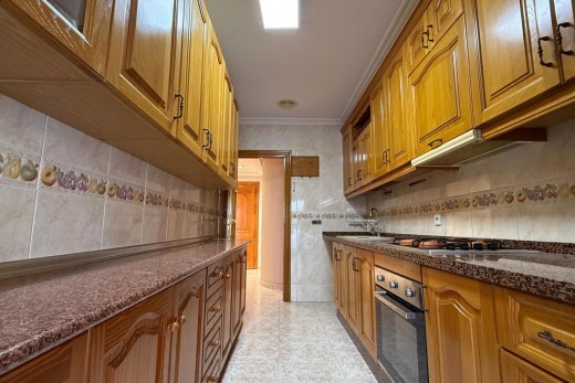 Resale - Piso - Torrevieja - Centro