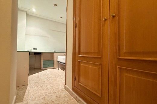 Resale - Piso - Torrevieja - Centro