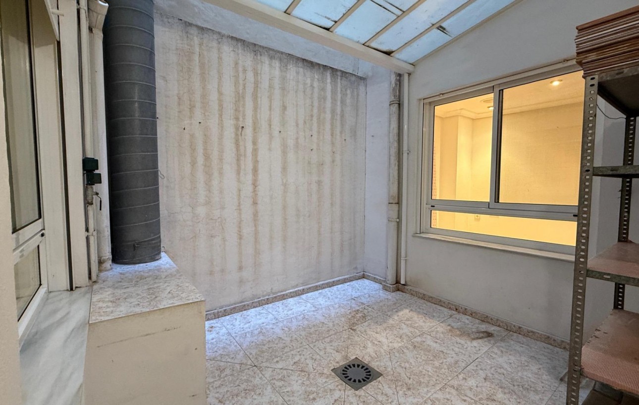 Resale - Piso - Torrevieja - Centro