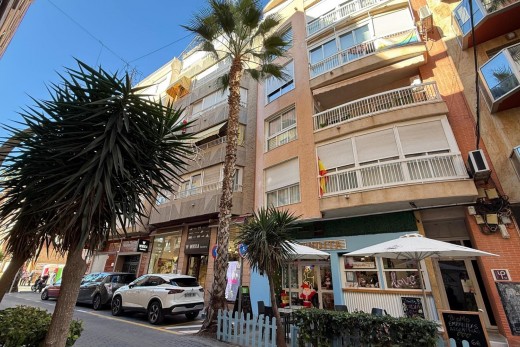 Resale - Piso - Torrevieja - Centro