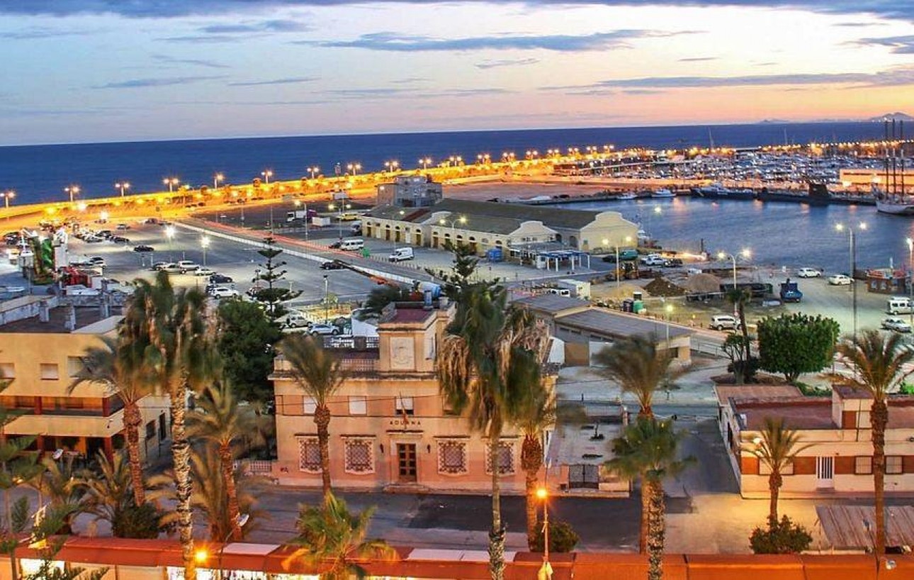 Resale - Piso - Torrevieja - Centro