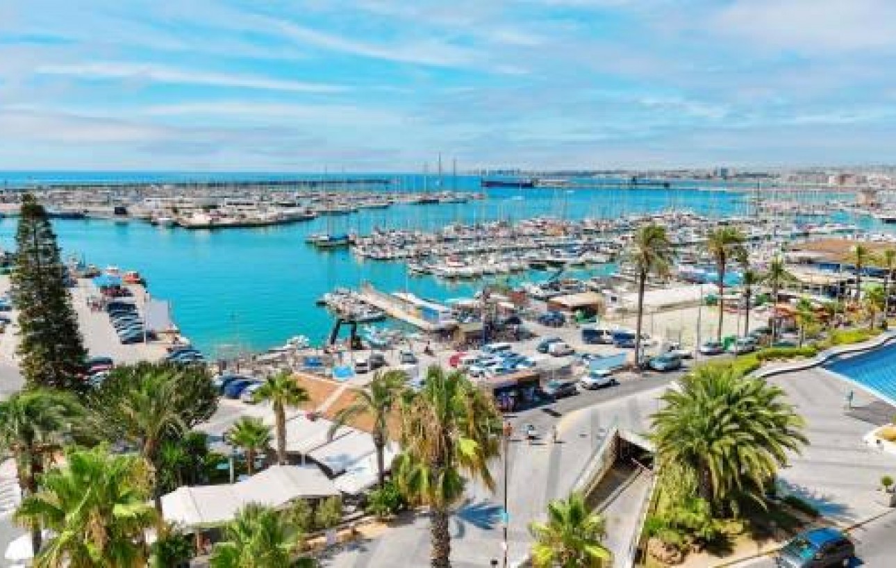 Resale - Piso - Torrevieja - Centro