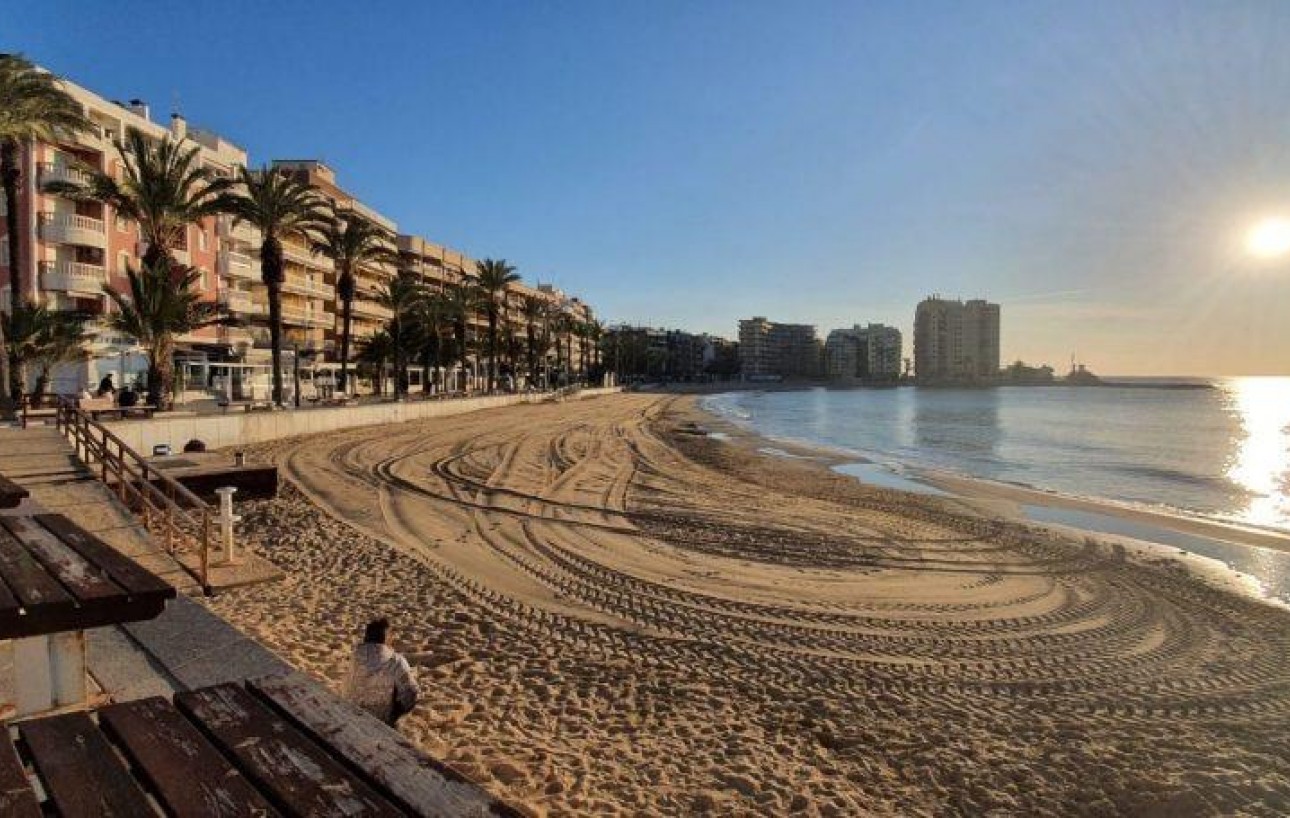 Resale - Piso - Torrevieja - Centro