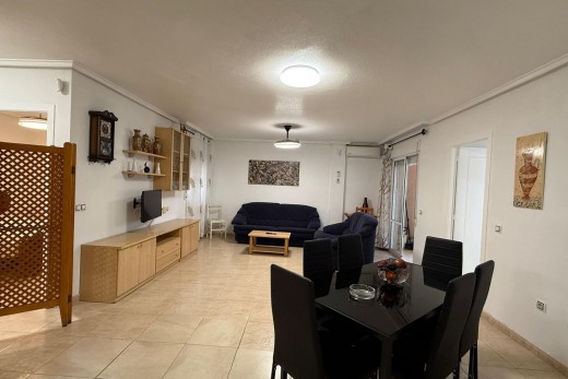 Revente - Attique - Torrevieja - Estacion de autobuses