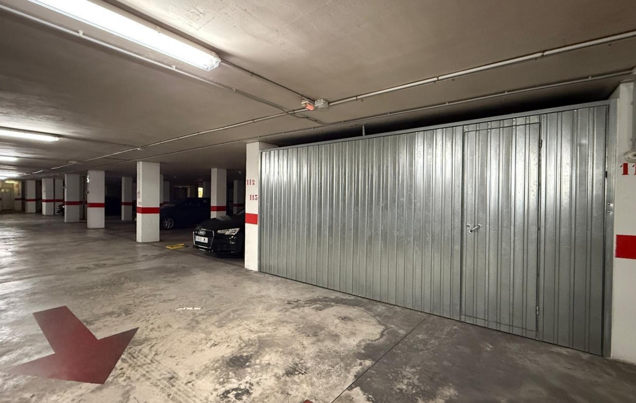 Revente - Attique - Torrevieja - Estacion de autobuses