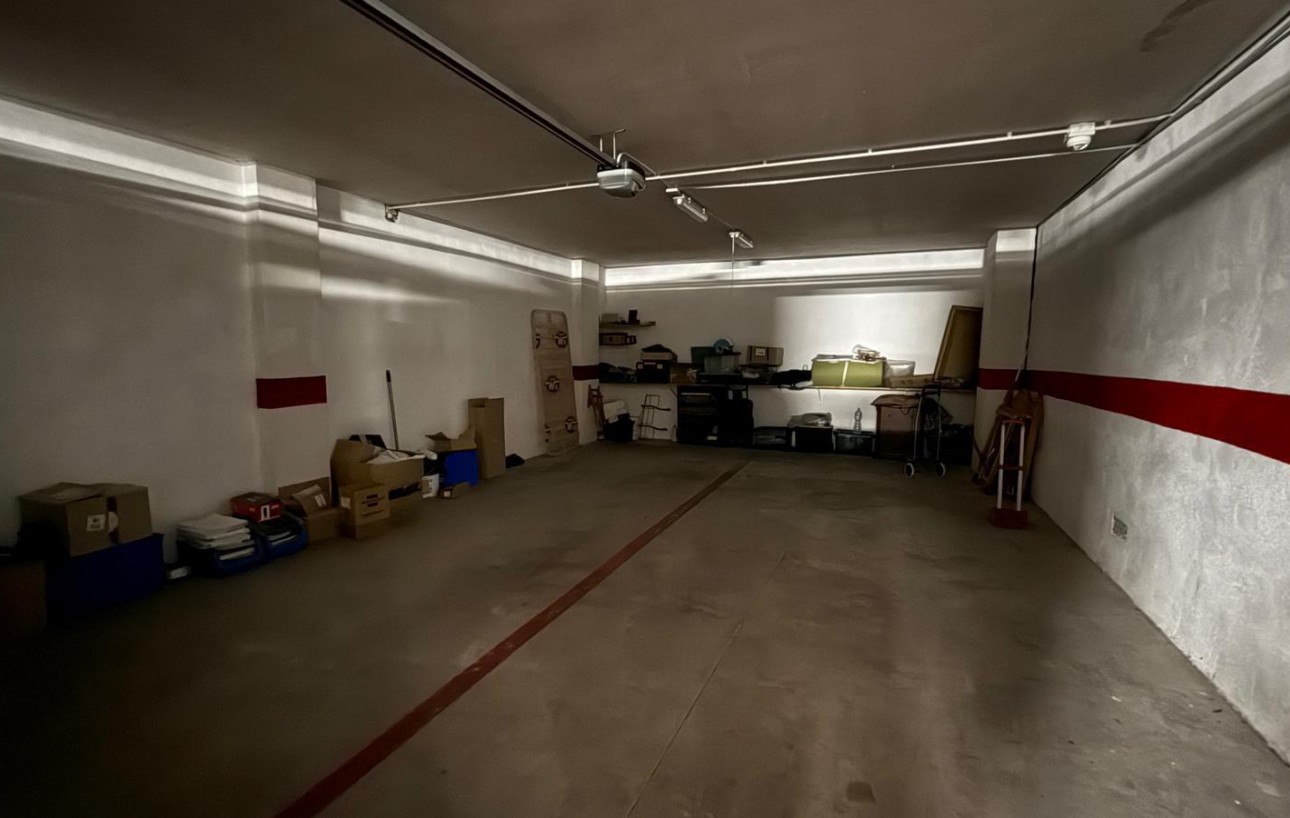 Revente - Attique - Torrevieja - Estacion de autobuses