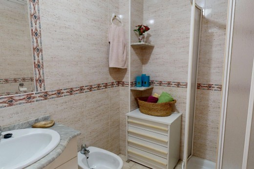 Resale - Planta baja - Torrevieja - Estacion de autobuses