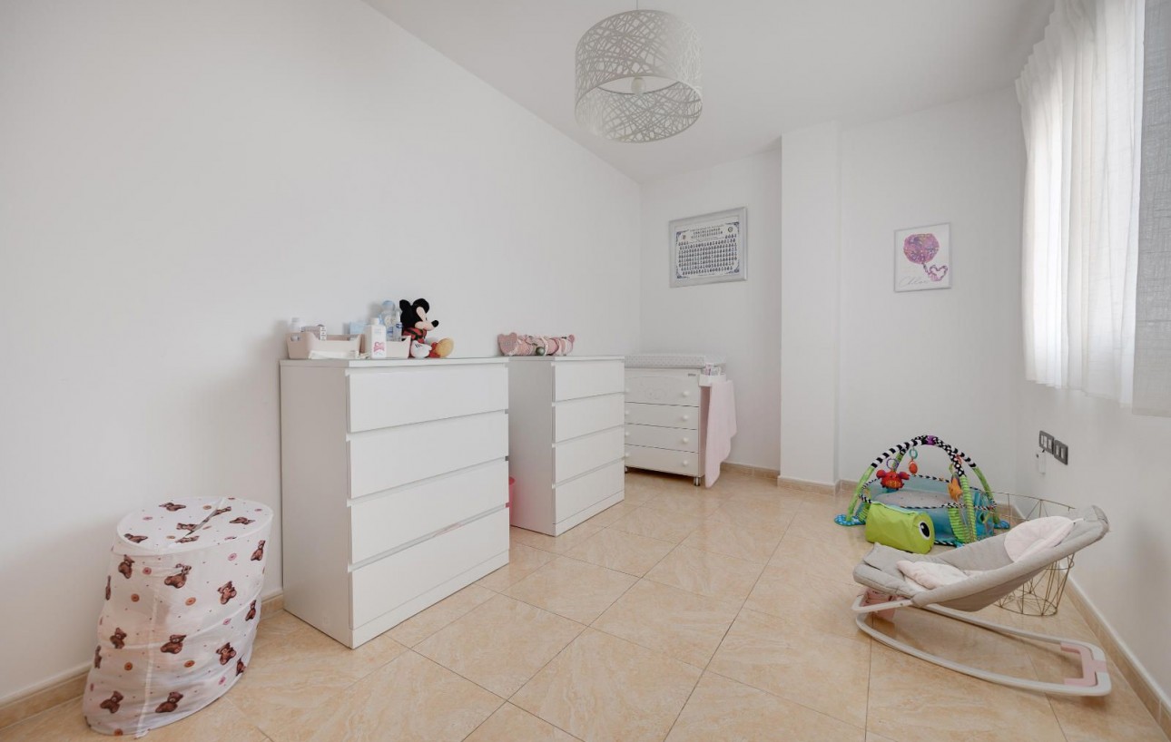 Resale - Lägenhet - Torrevieja - torrevieja