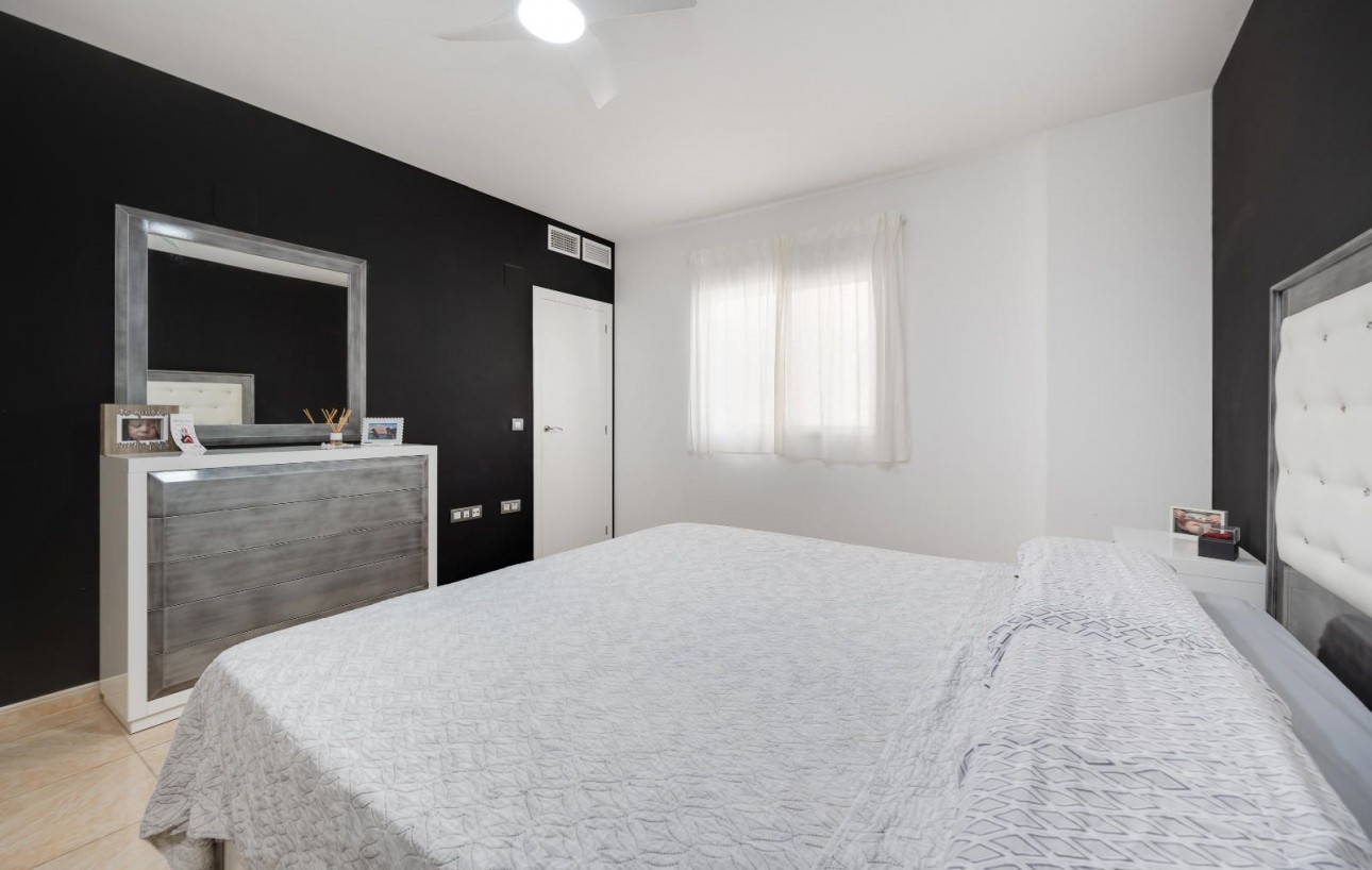 Resale - Lägenhet - Torrevieja - torrevieja