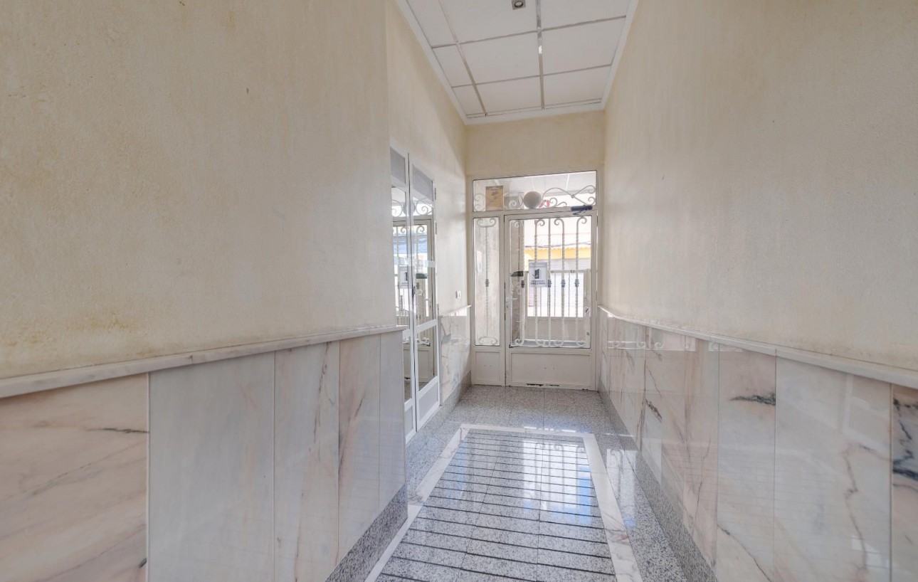 Resale - Lägenhet - Torrevieja - torrevieja