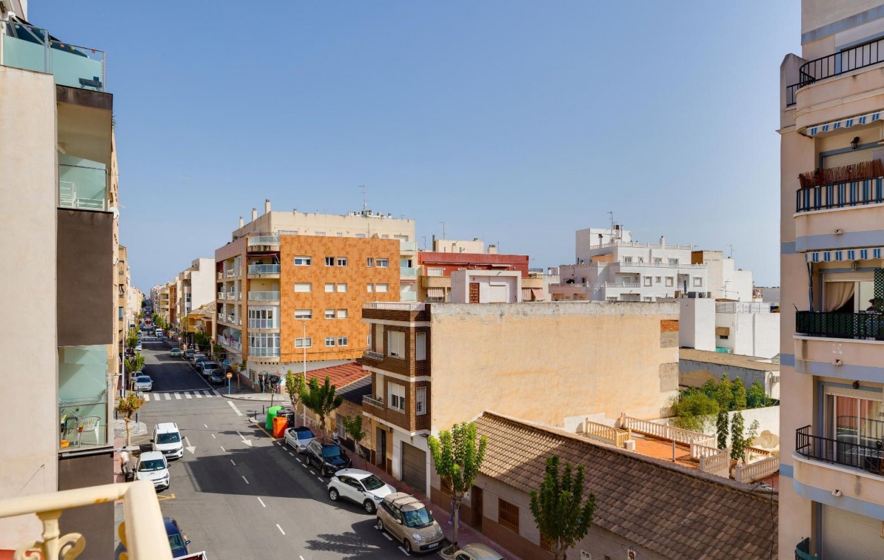 Resale - Lägenhet - Torrevieja - torrevieja