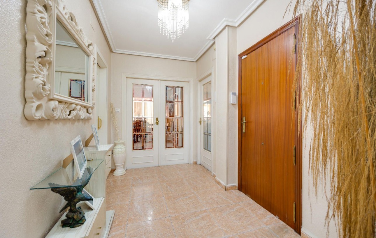 Venta - Apartamento - Torrevieja - torrevieja