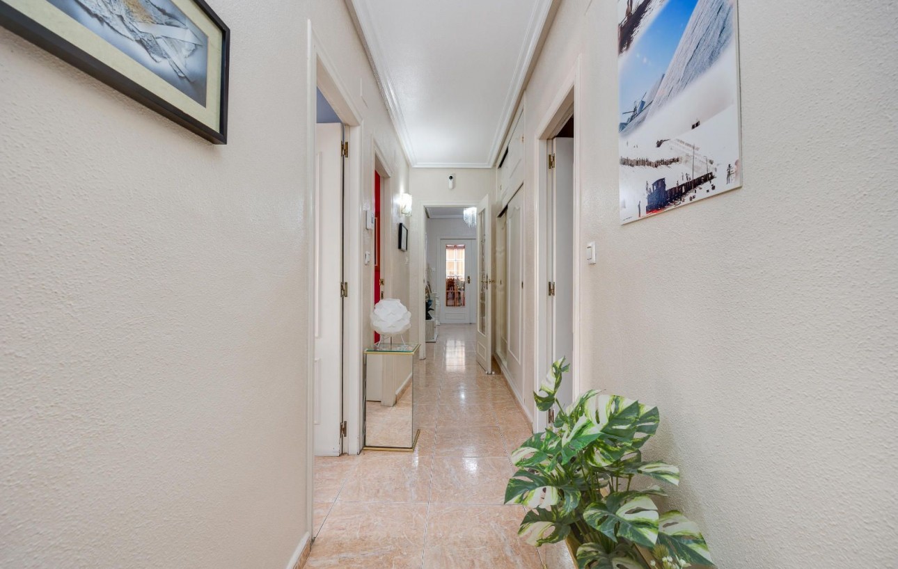 Venta - Apartamento - Torrevieja - torrevieja