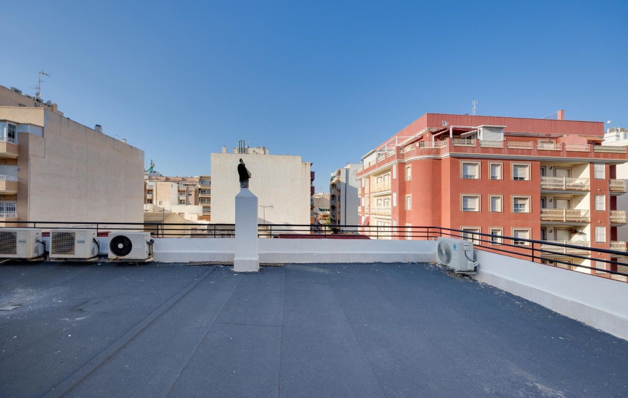 Venta - Apartamento - Torrevieja - torrevieja