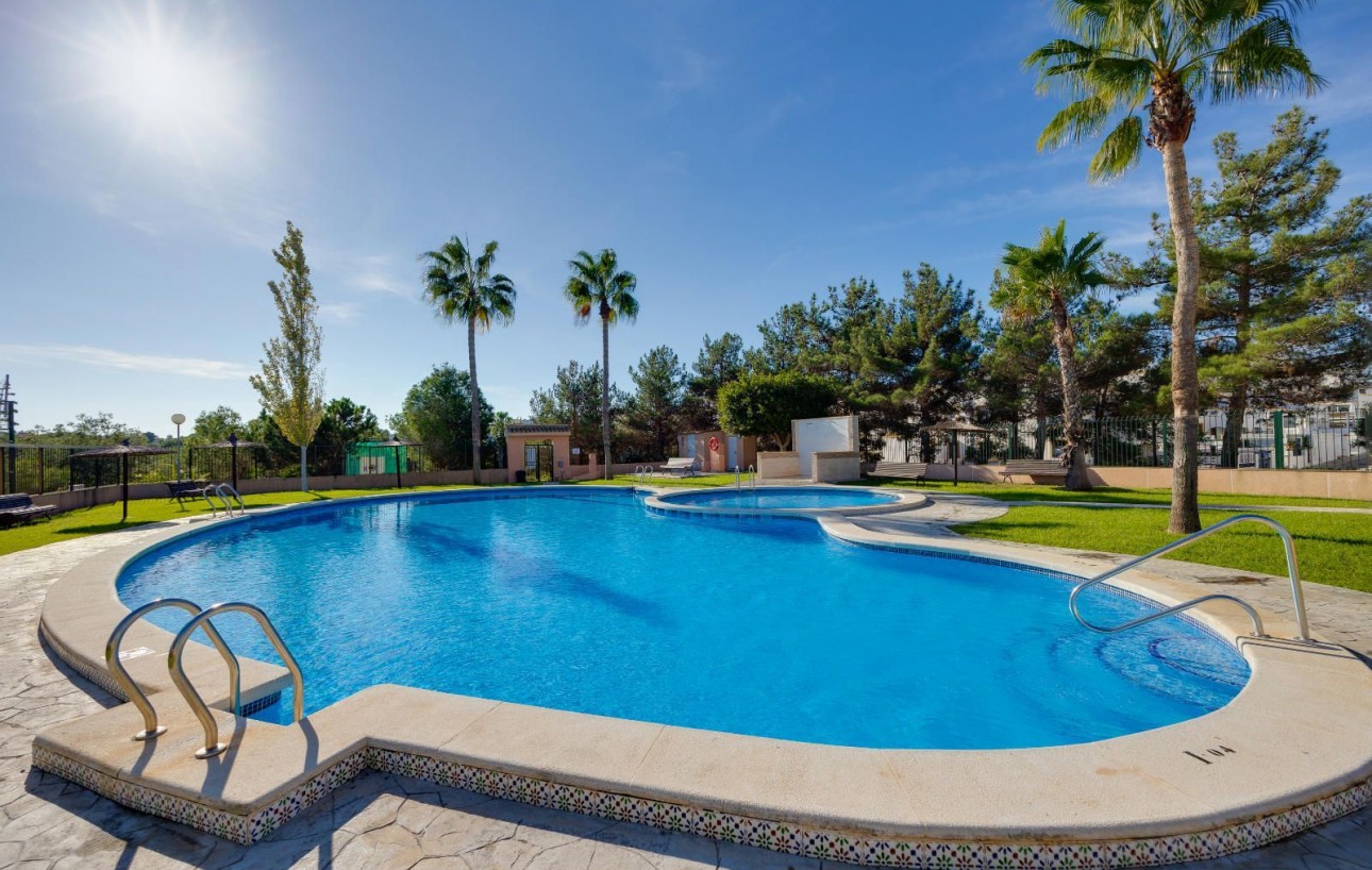 Resale - Bungalow Planta Alta - Orihuela Costa - Los Altos