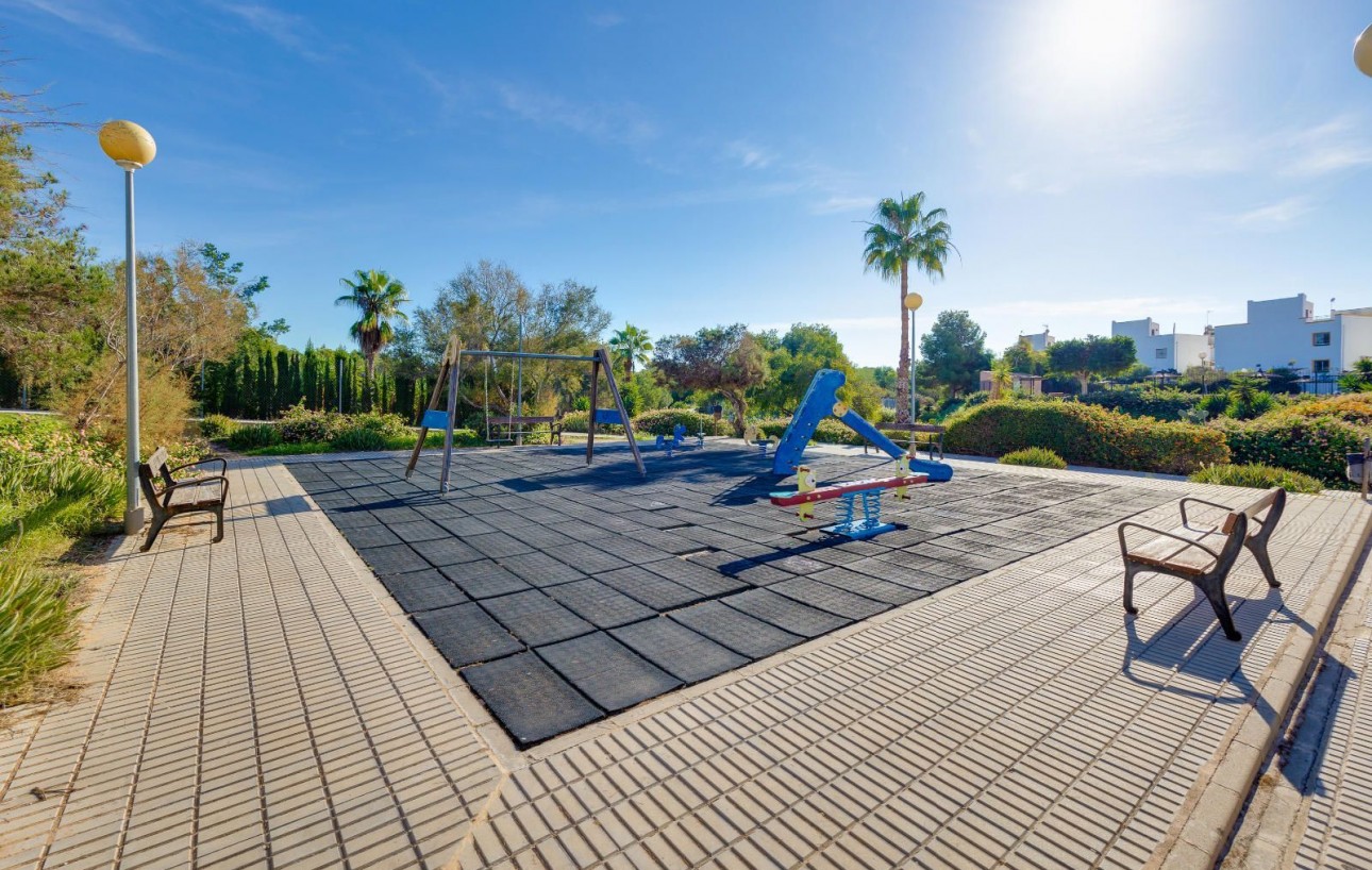 Resale - Bungalow Planta Alta - Orihuela Costa - Los Altos