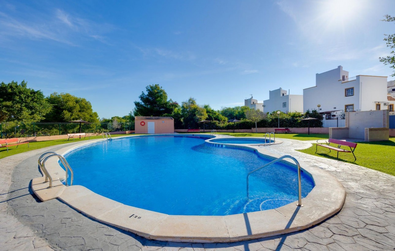Resale - Bungalow Planta Alta - Orihuela Costa - Los Altos