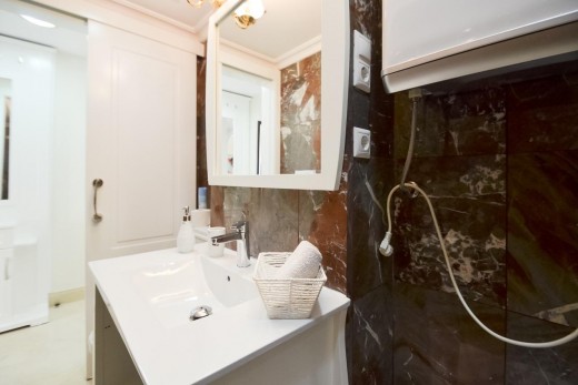 Resale - Studie - Torrevieja - Playa de los locos