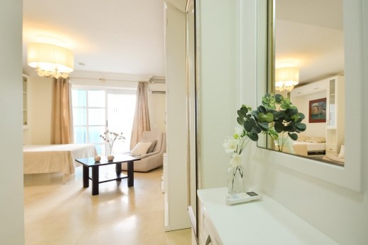 Resale - Studie - Torrevieja - Playa de los locos