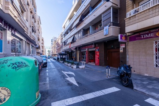 Resale - Wohnung - Torrevieja - Centro