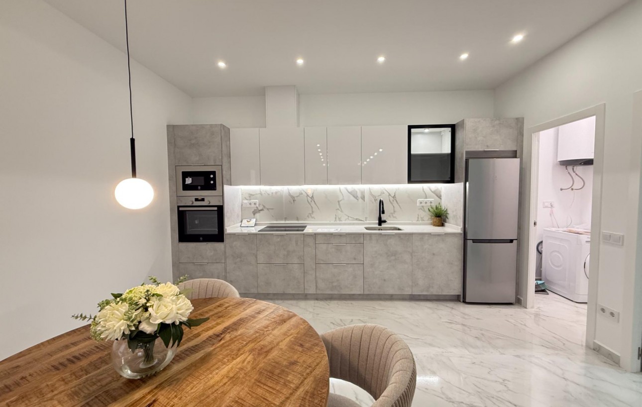 Obra Nueva - Apartamento - Torrevieja - Centro