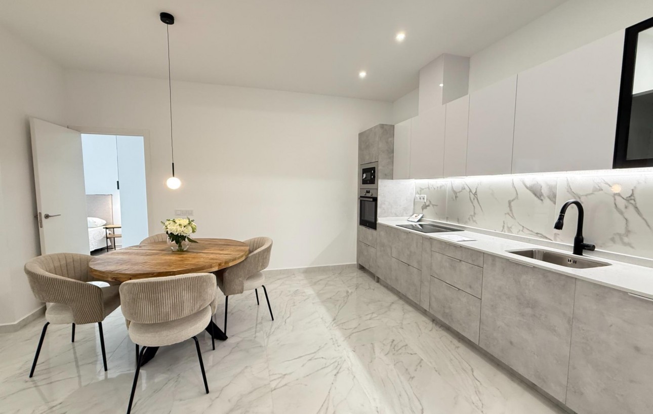 Obra Nueva - Apartamento - Torrevieja - Centro