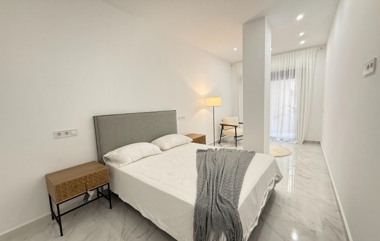 Obra Nueva - Apartamento - Torrevieja - Centro