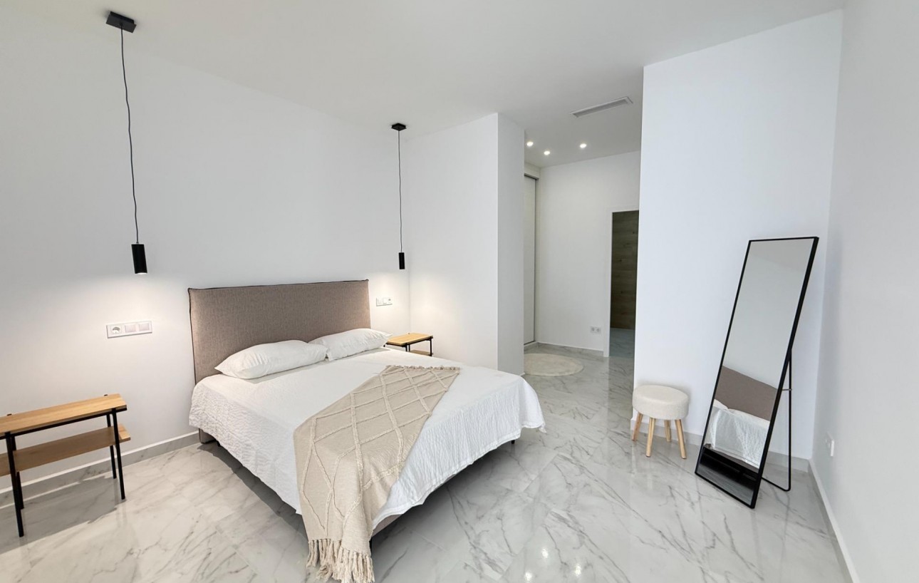 Obra Nueva - Apartamento - Torrevieja - Centro