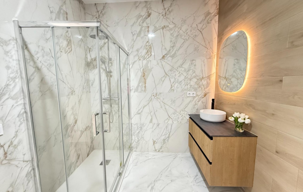 Obra Nueva - Apartamento - Torrevieja - Centro