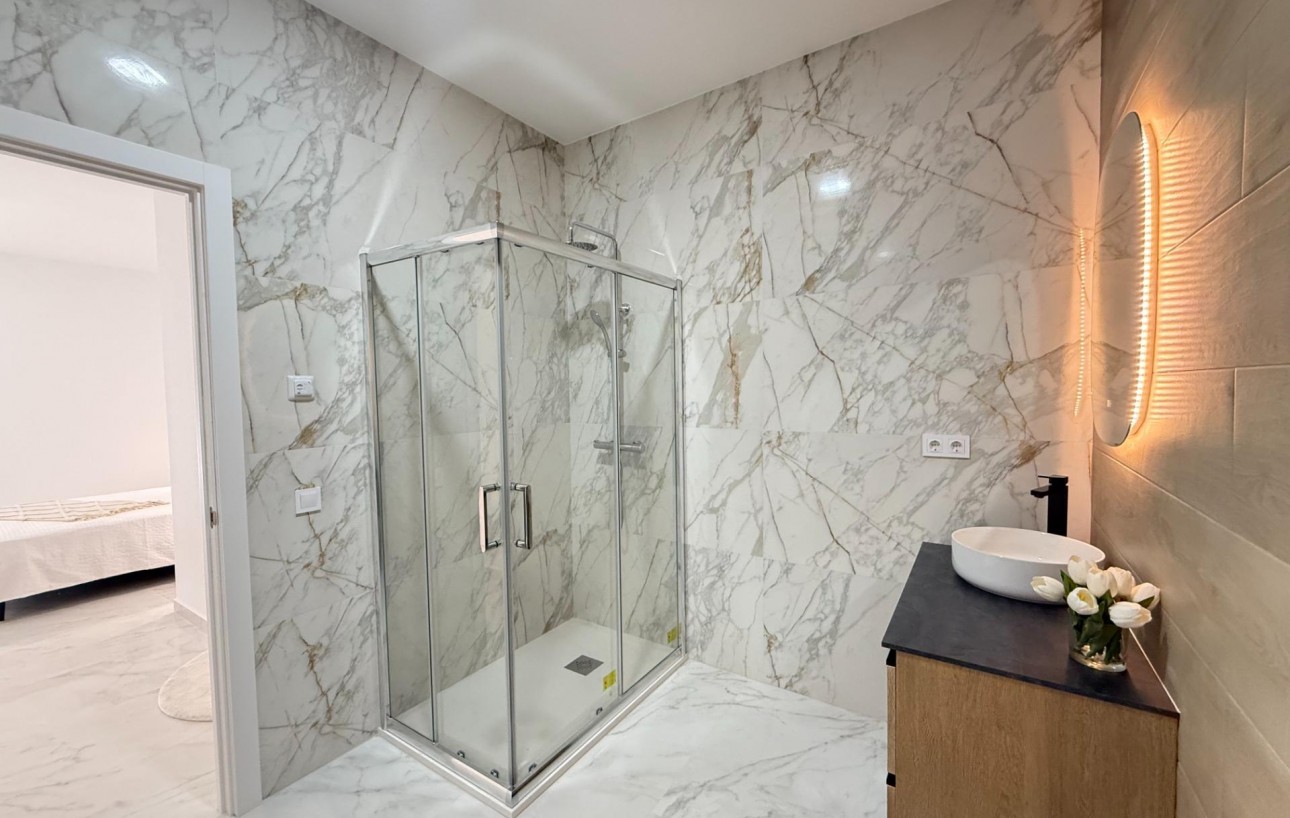 Obra Nueva - Apartamento - Torrevieja - Centro