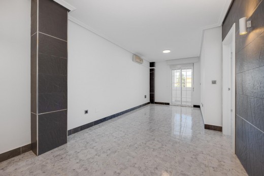 Resale - Lägenhet - Torrevieja - Playa del cura