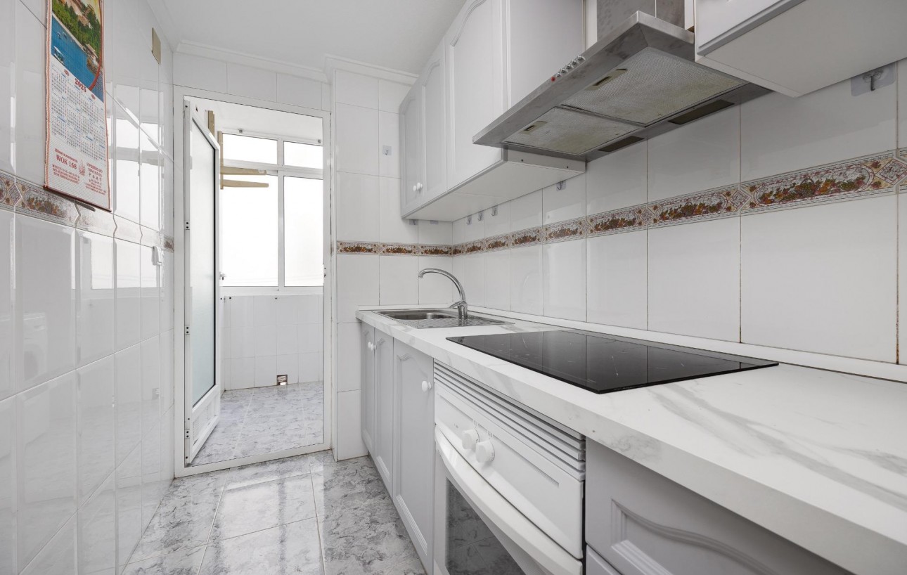 Resale - Lägenhet - Torrevieja - Playa del cura