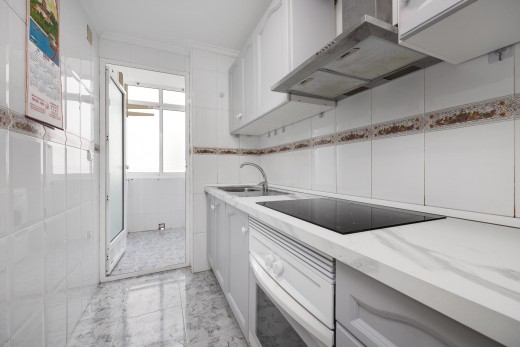 Resale - Lägenhet - Torrevieja - Playa del cura