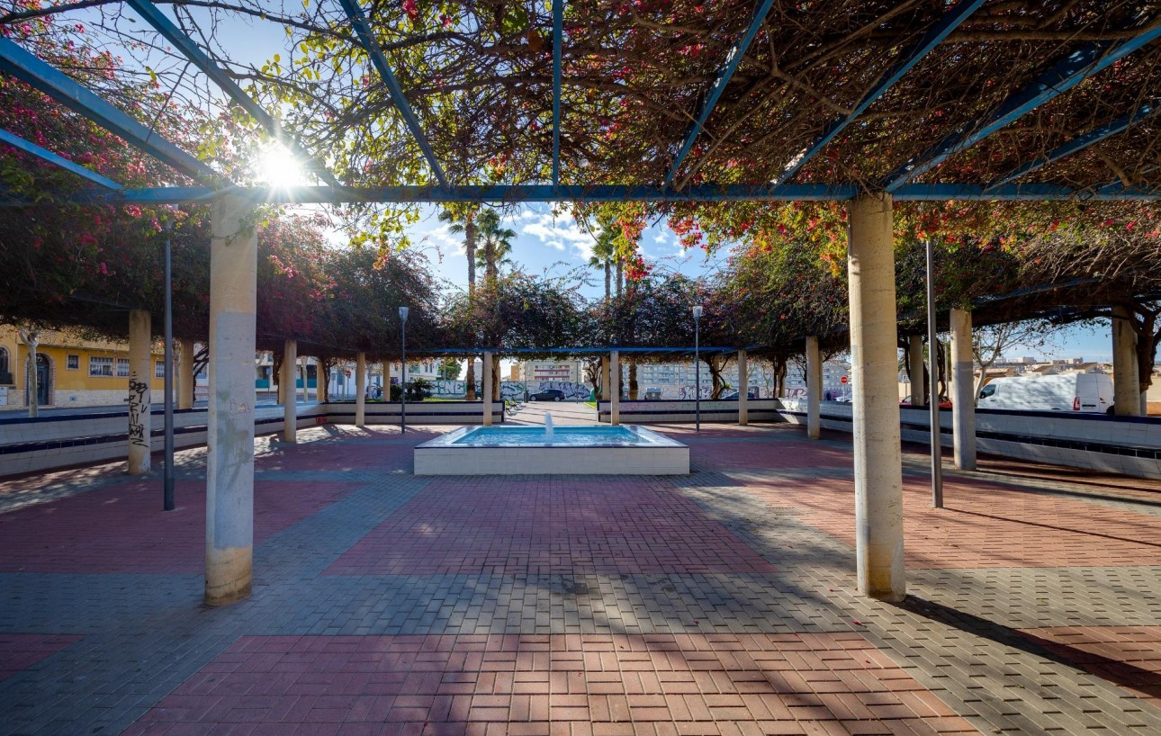 Resale - Lägenhet - Torrevieja - Playa del cura