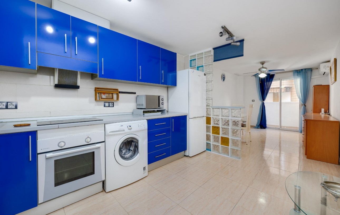 Venta - Apartamento - Torrevieja - Playa del cura