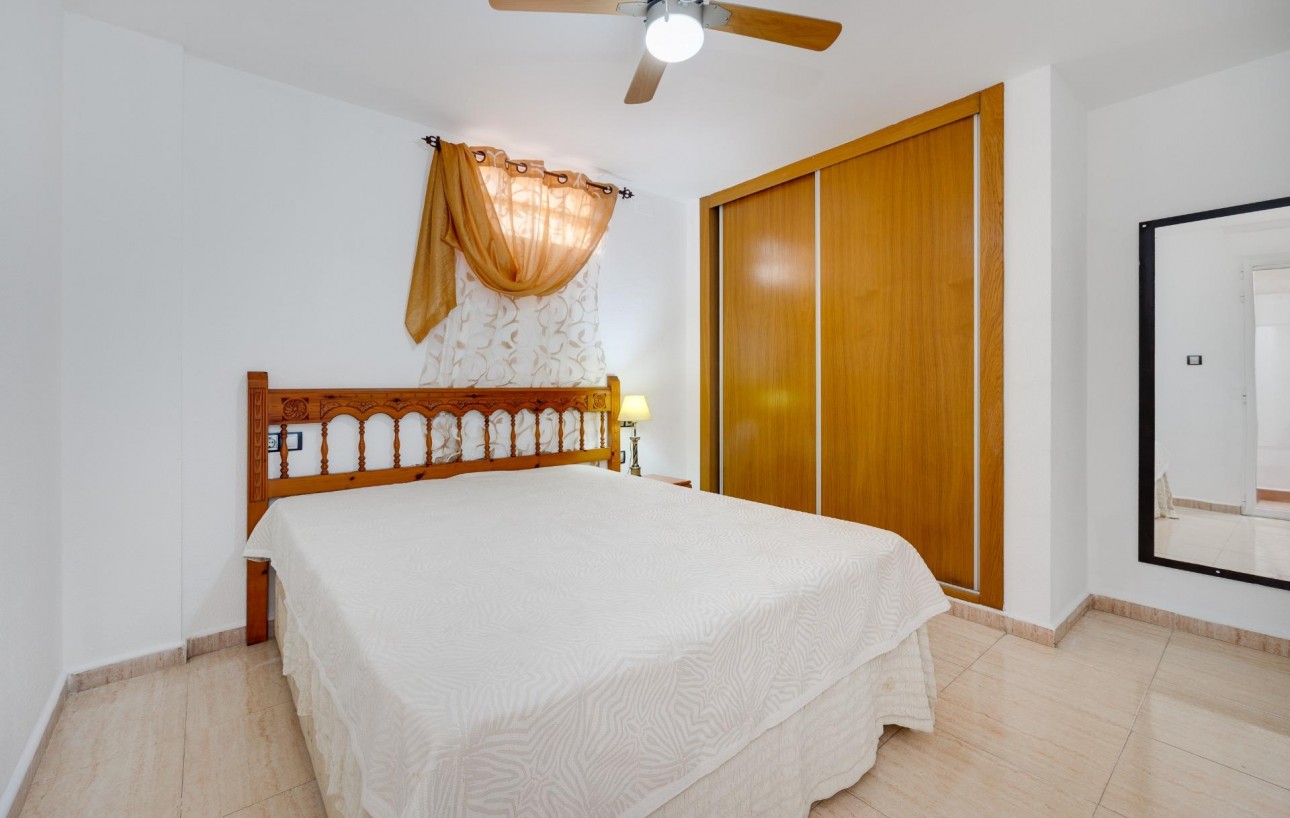 Venta - Apartamento - Torrevieja - Playa del cura