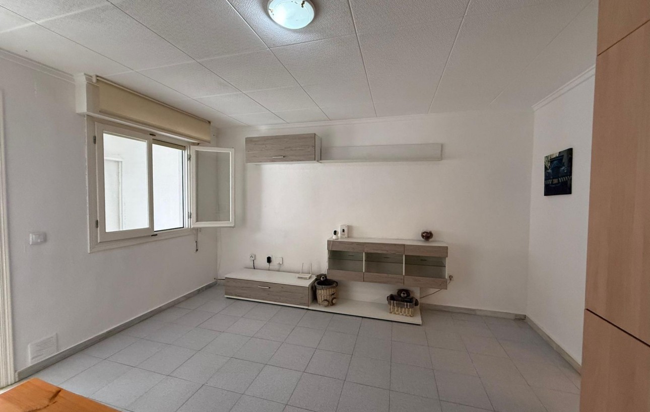 Resale - Stadthaus - Torrevieja - La Siesta - El Salado - Torreta