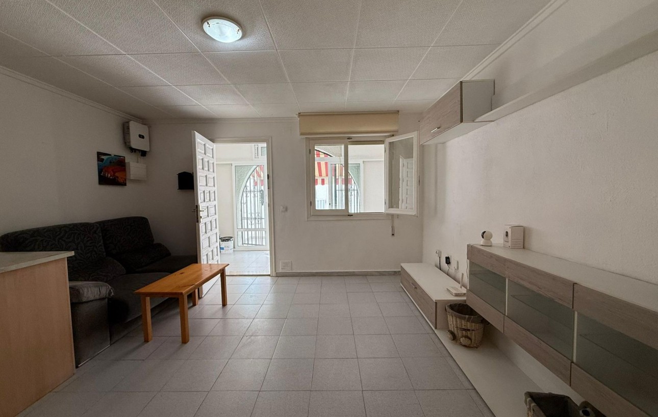 Resale - Stadthaus - Torrevieja - La Siesta - El Salado - Torreta