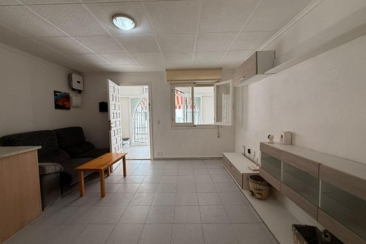 Resale - Stadthaus - Torrevieja - La Siesta - El Salado - Torreta