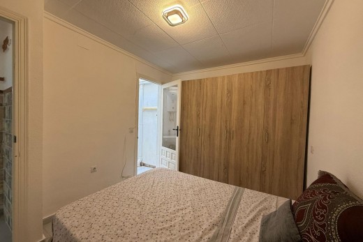 Resale - Stadthaus - Torrevieja - La Siesta - El Salado - Torreta