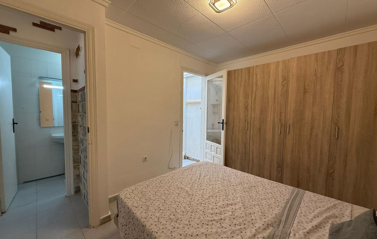 Resale - Stadthaus - Torrevieja - La Siesta - El Salado - Torreta