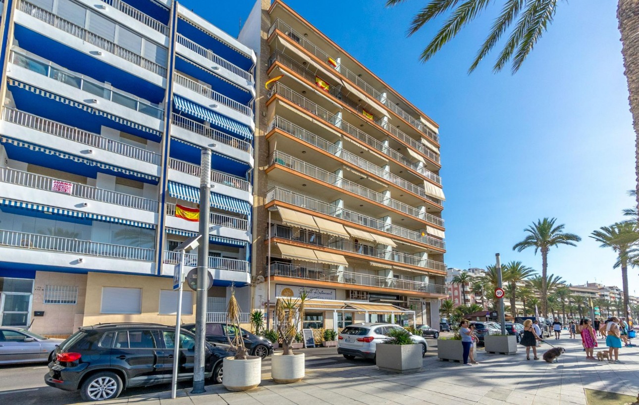 Venta - Apartamento - Torrevieja - Paseo maritimo