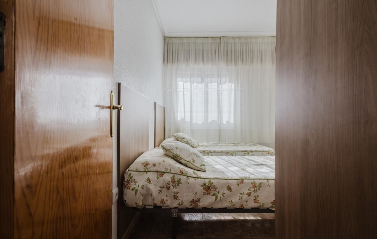 Sale - Apartment - Torrevieja - Acequion