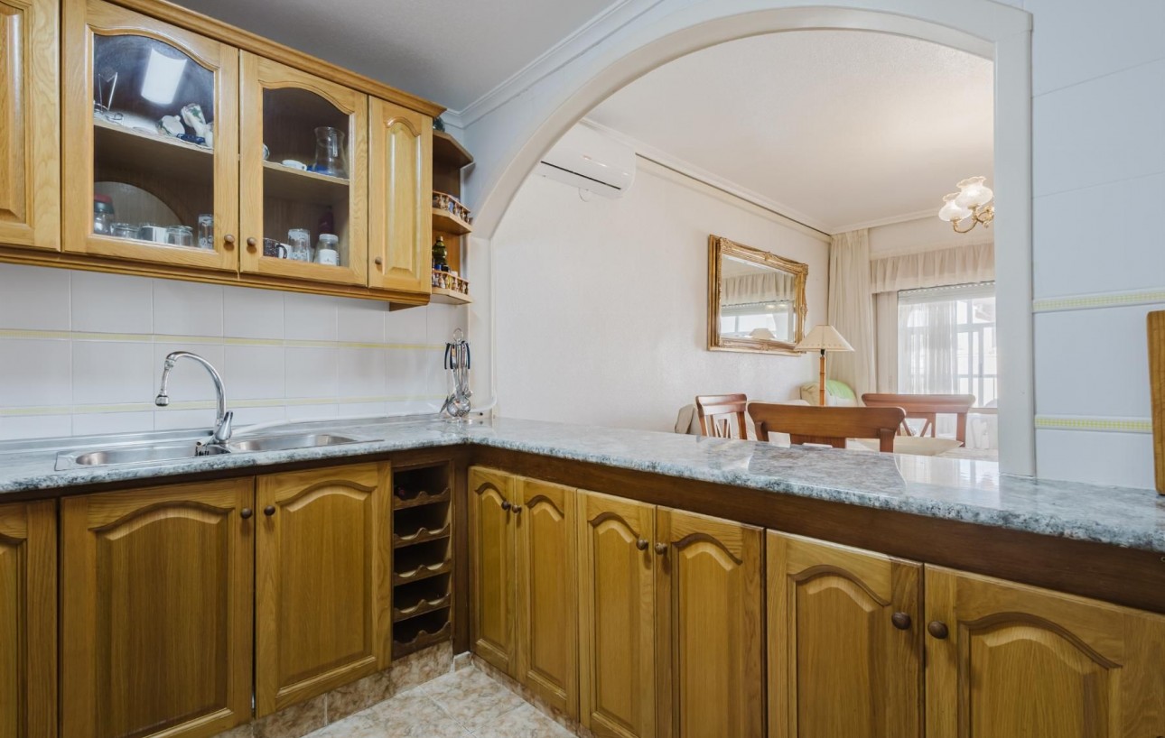 Sale - Apartment - Torrevieja - Acequion