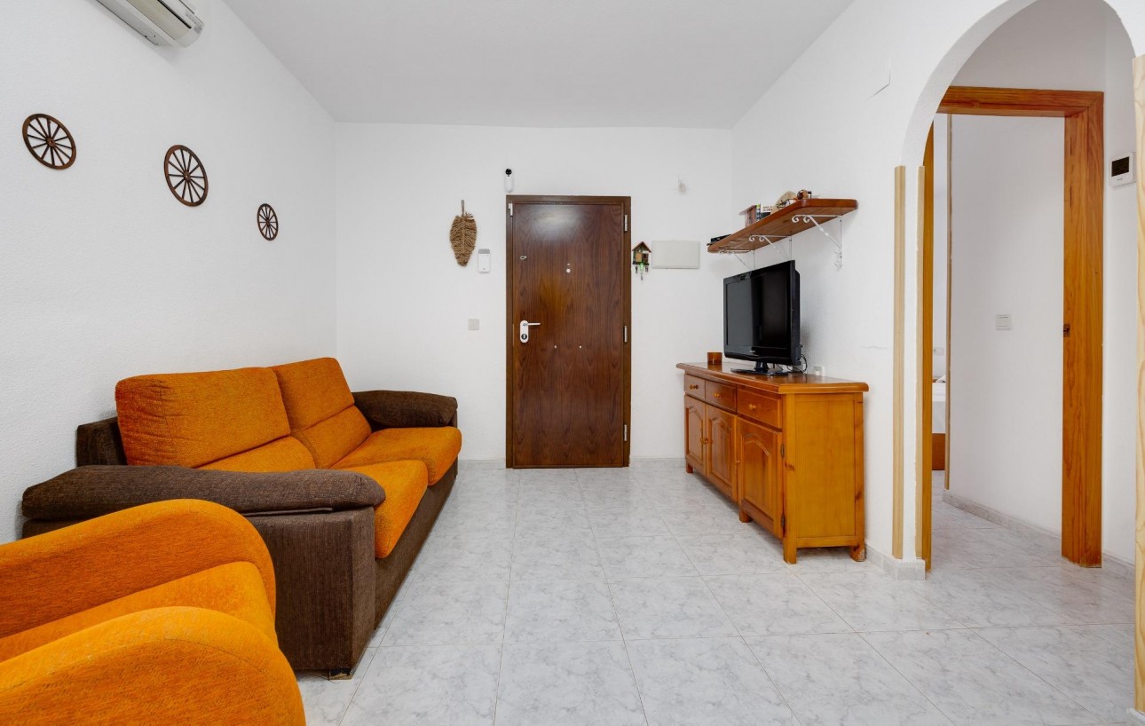 Resale - Lägenhet - Torrevieja - Rosaleda-los frutales