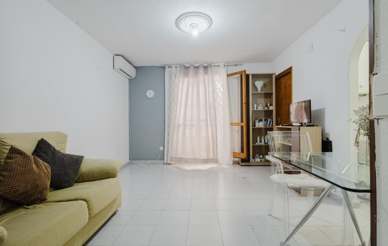 Sale - Apartment - Torrevieja - Acequion